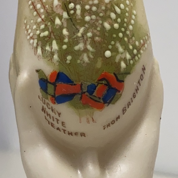 Vintage W&R Carlton China Stoke on Trent Lucky White Heather From Brighton Vase - Picture 3 of 14